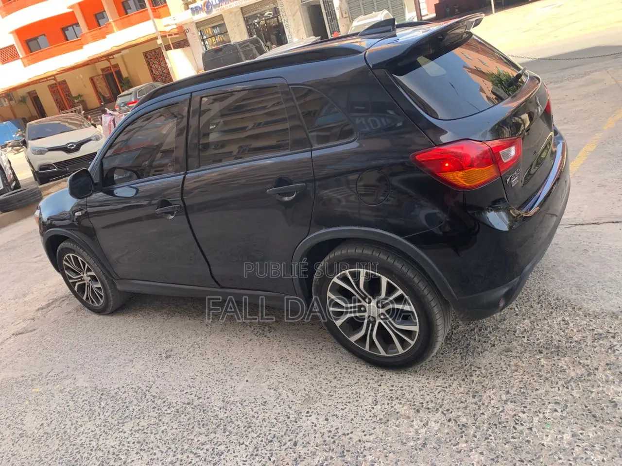 Mitsubishi RVR 2017 Noir