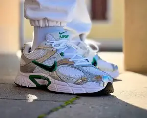 Nike V5 RNR