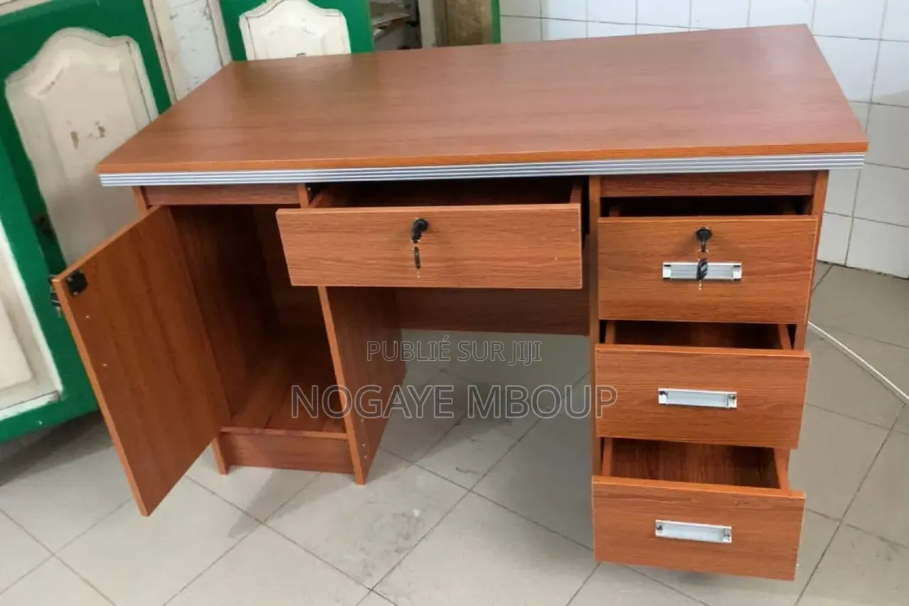 Meuble Tv en Bois Disponible