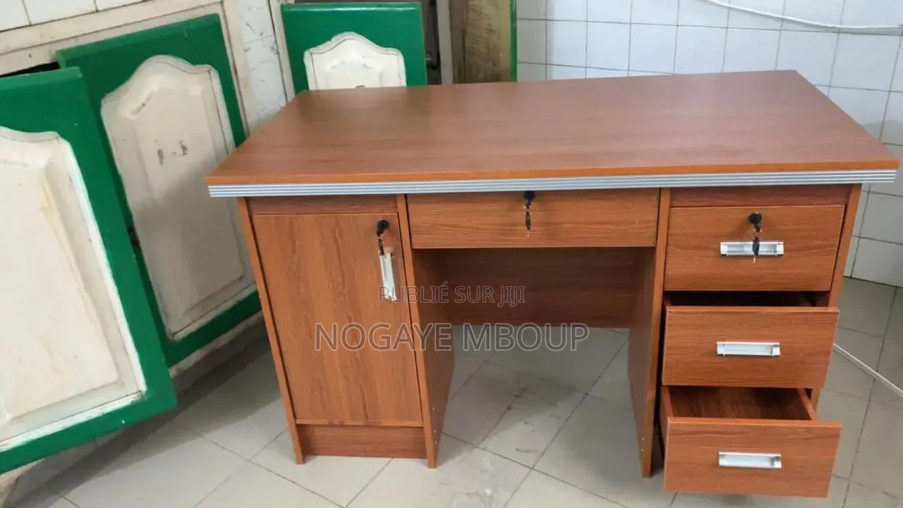 Meuble Tv en Bois Disponible