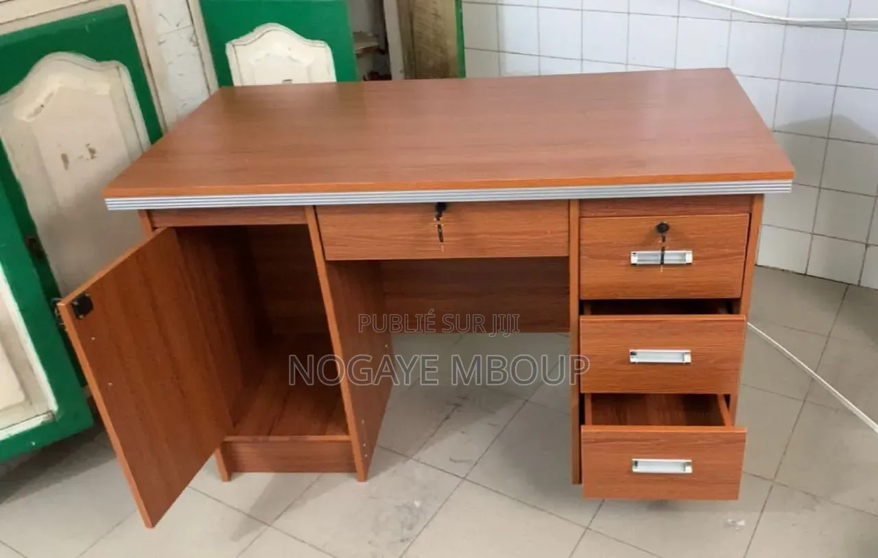 Meuble Tv en Bois Disponible
