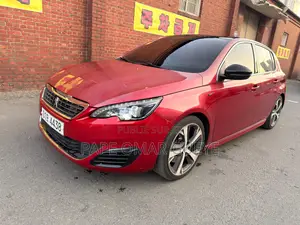 Peugeot 308 2017 Rouge