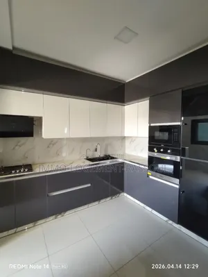 3chbre Appartement dans , Ouakam à Louer