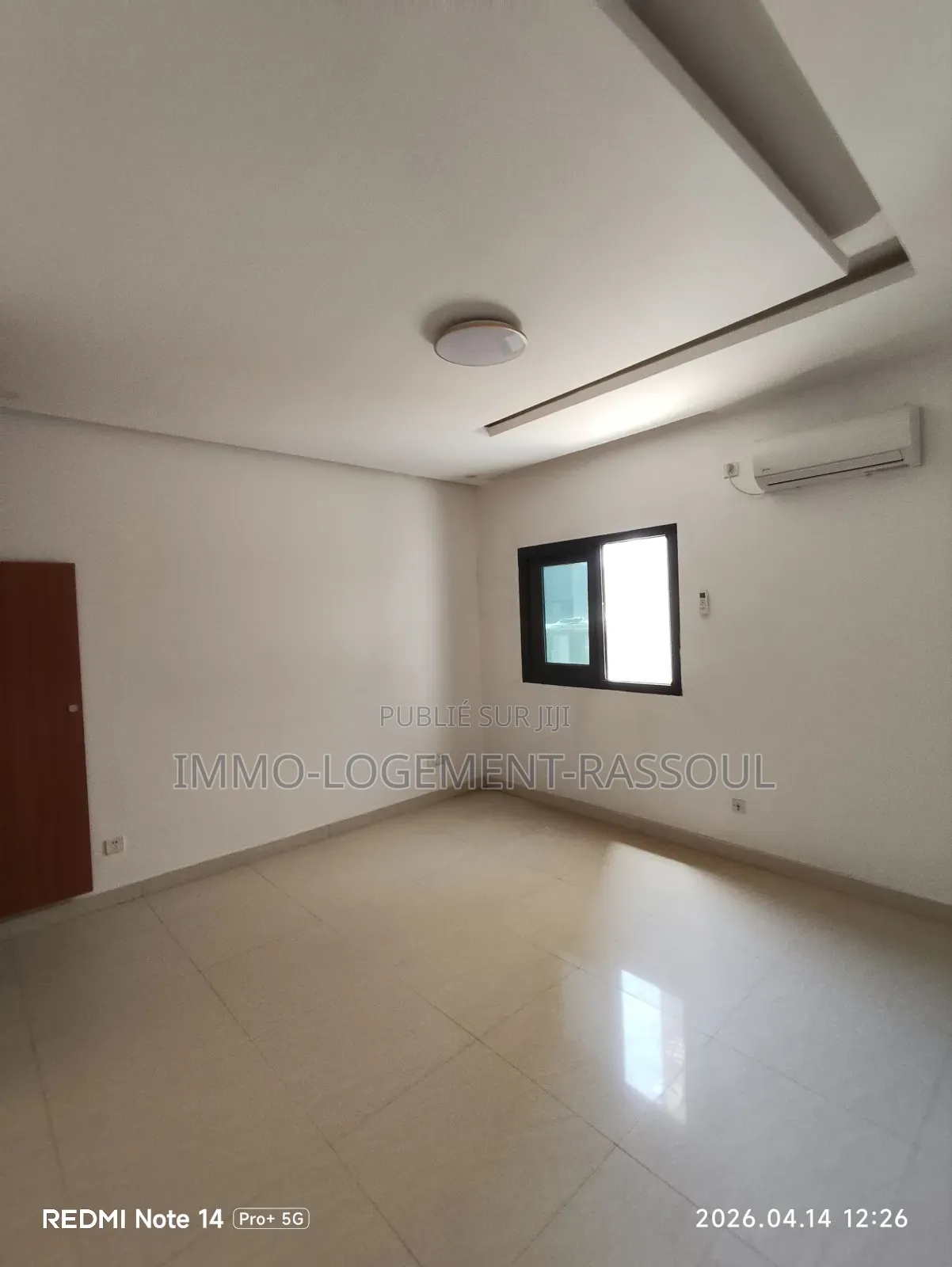 3chbre Appartement dans , Ouakam à Louer