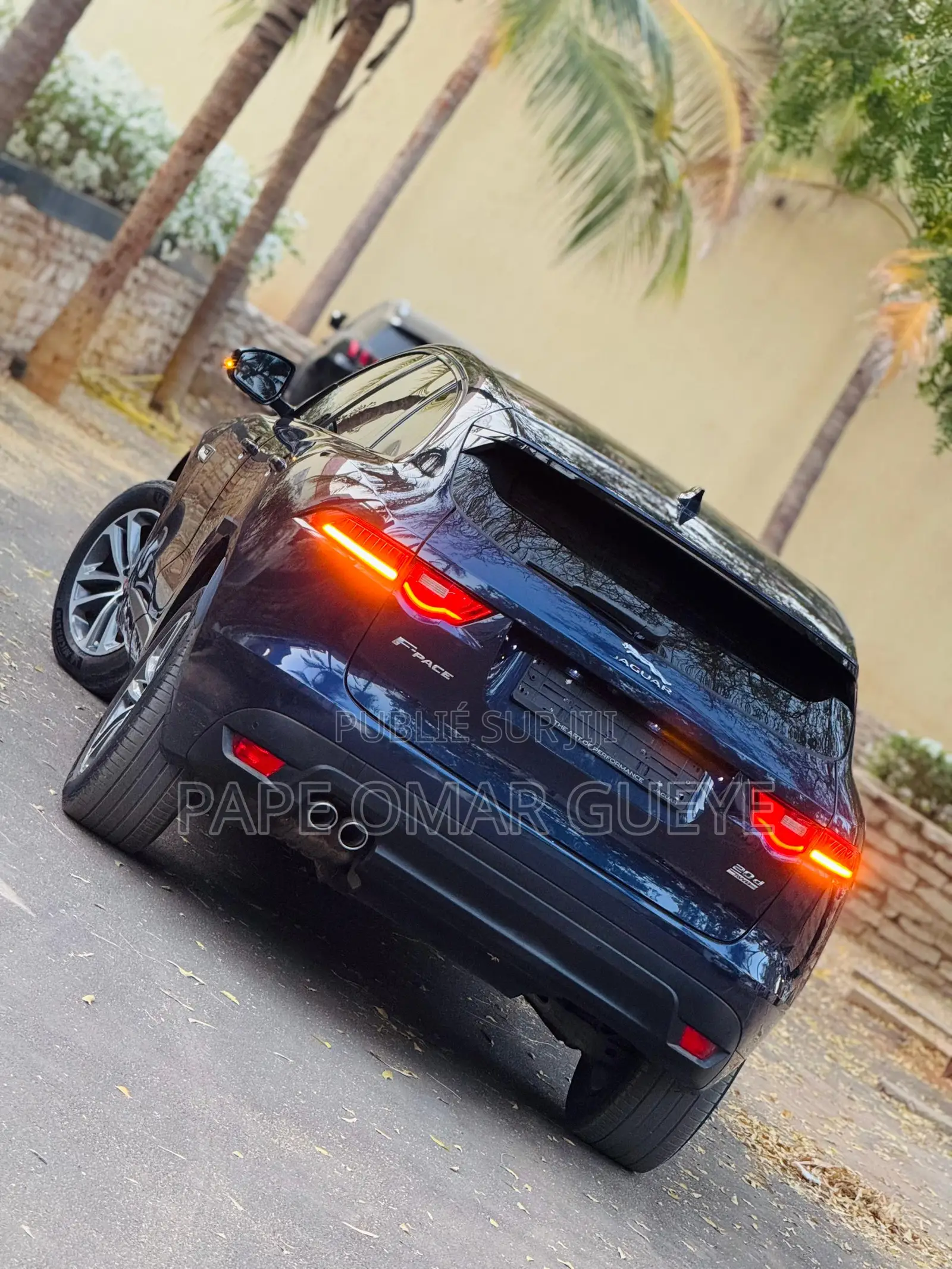 Jaguar F-Pace 2017 Bleu