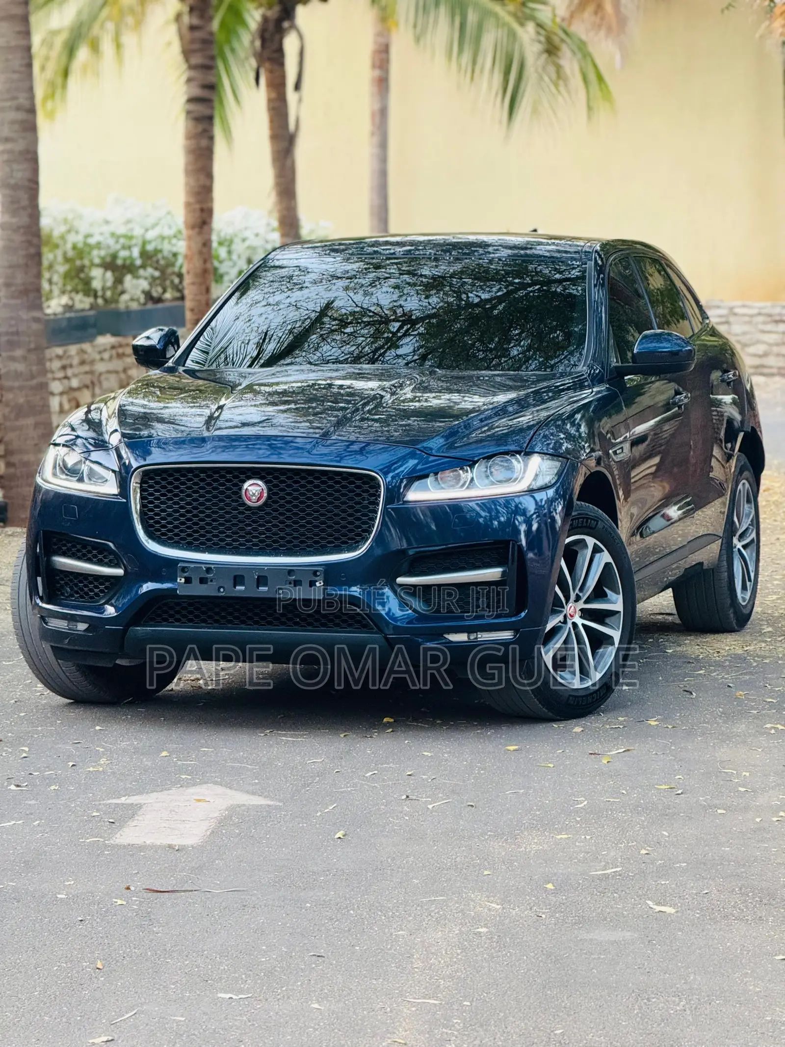 Jaguar F-Pace 2017 Bleu