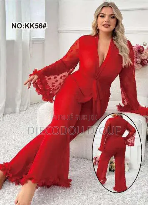 Nous Vendons Des Robes De Nuit , Pyjama, Chemise Nuit.