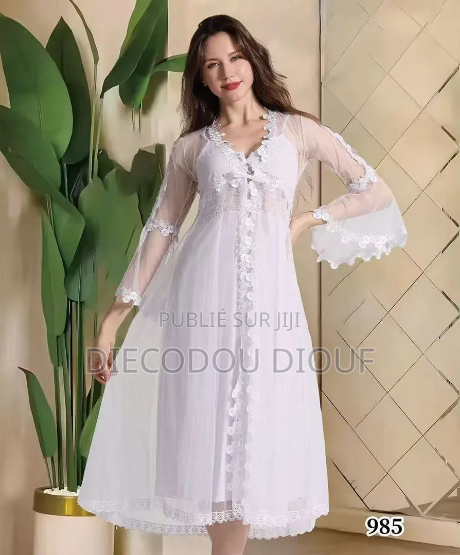 Nous Vendons Des Robes De Nuit , Pyjama, Chemise Nuit.