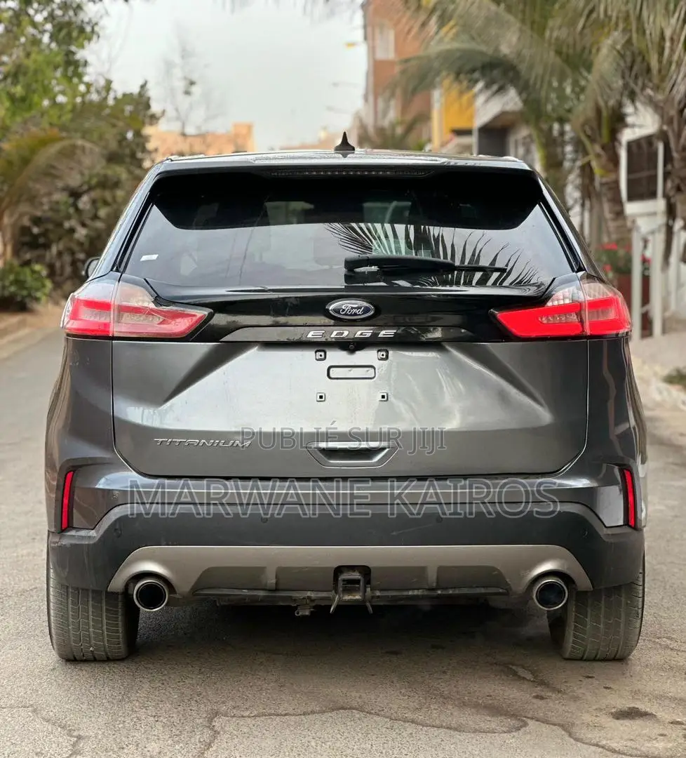 Ford Edge 2021 Gris