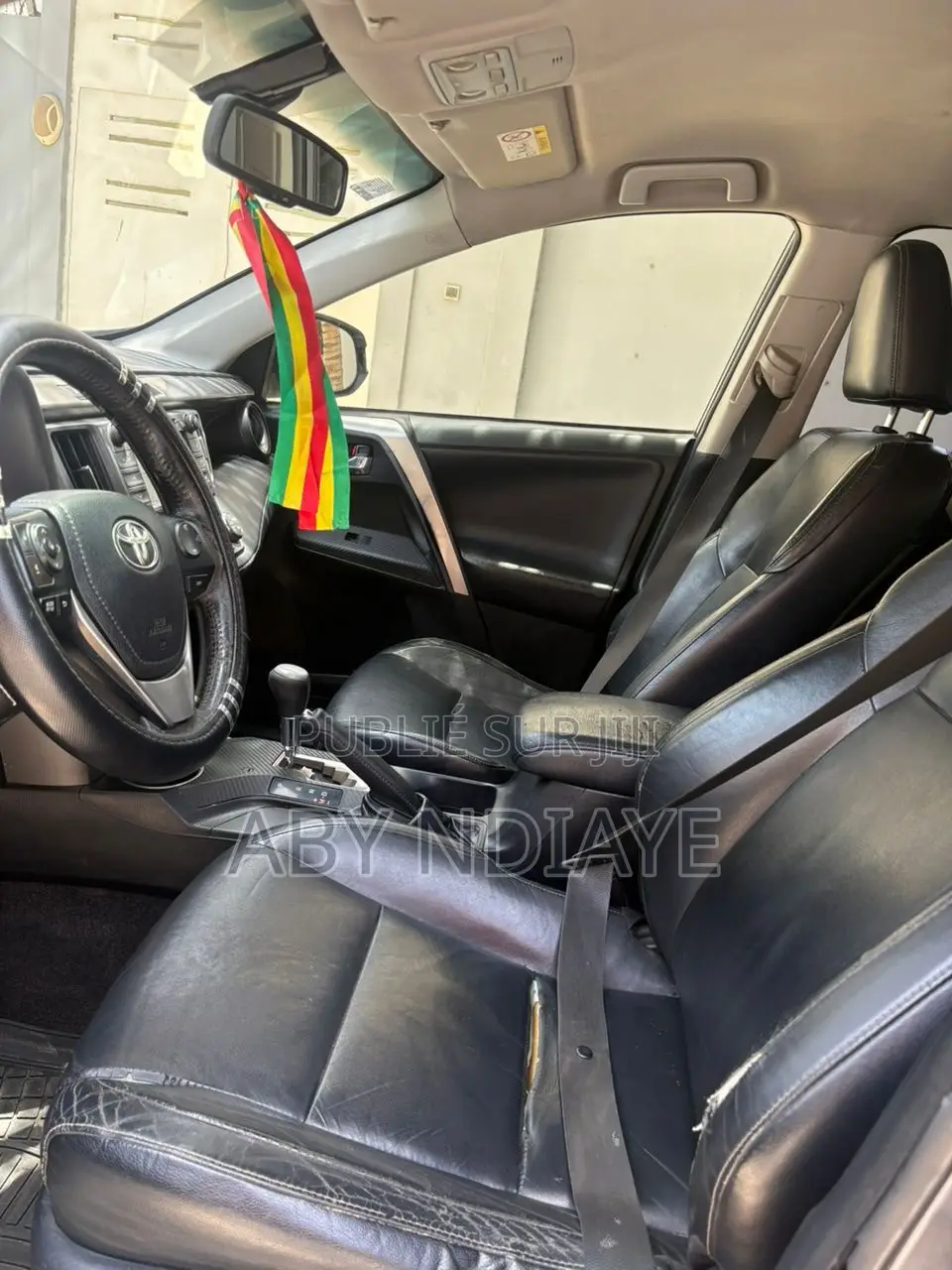 Toyota RAV4 2015 Noir