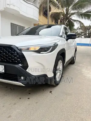 Nouveau Toyota Corolla Cross 2024 Blanc
