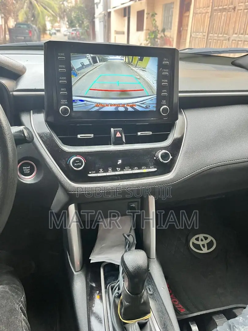 Nouveau Toyota Corolla Cross 2024 Blanc