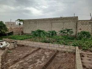 Terrain De 150m2 À Tivaouane Peul Pas Loin De Apix