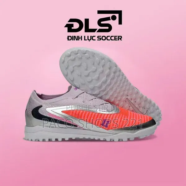 Tout Terrain Nike Performance Phantom 6