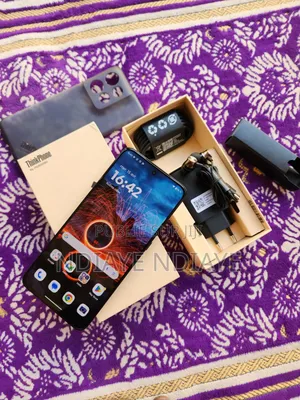 Nouveau Motorola ThinkPhone 256 GB Noir