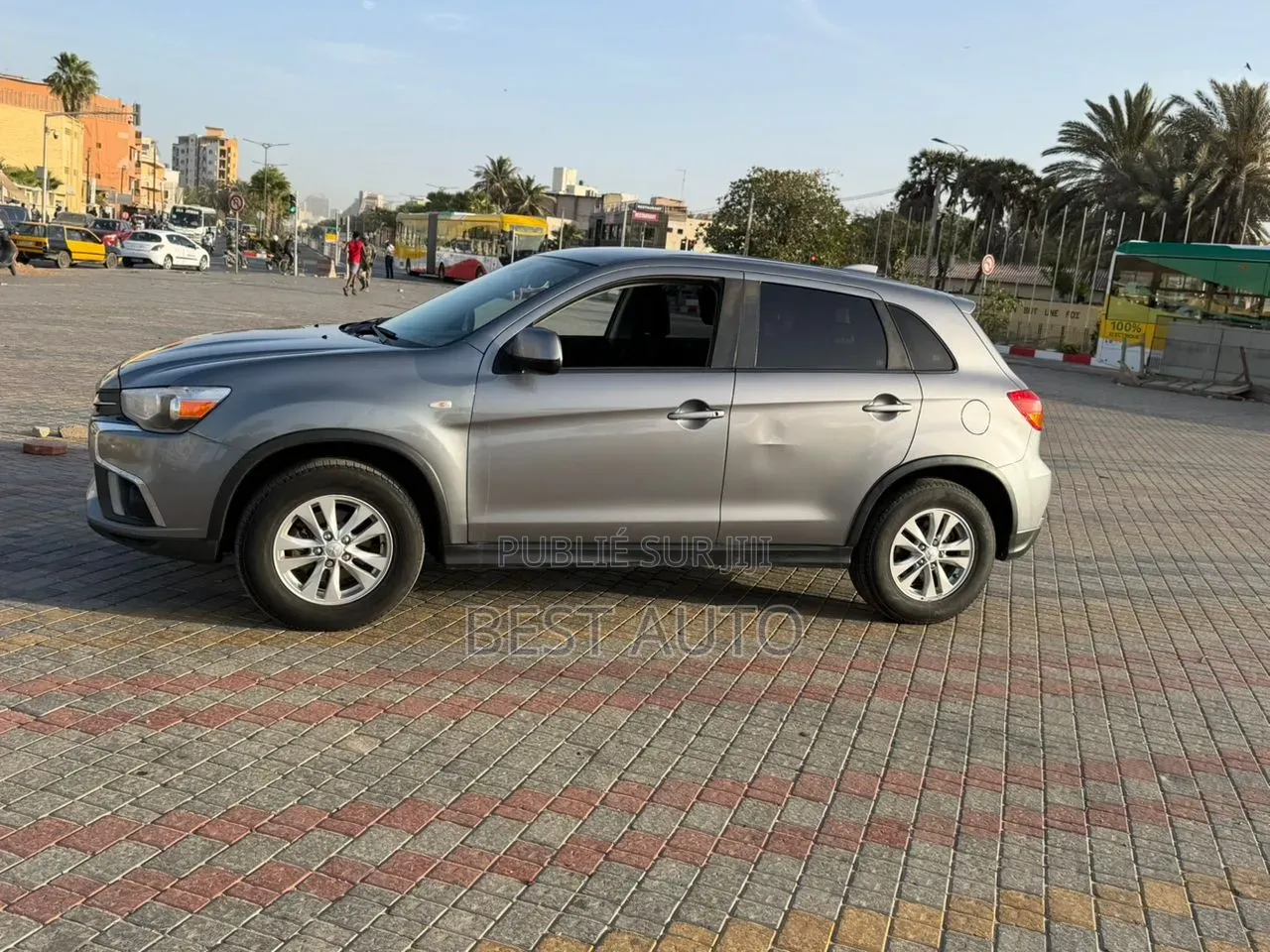 Mitsubishi RVR 2019 Gris
