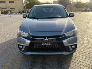 Mitsubishi RVR 2019 Gris