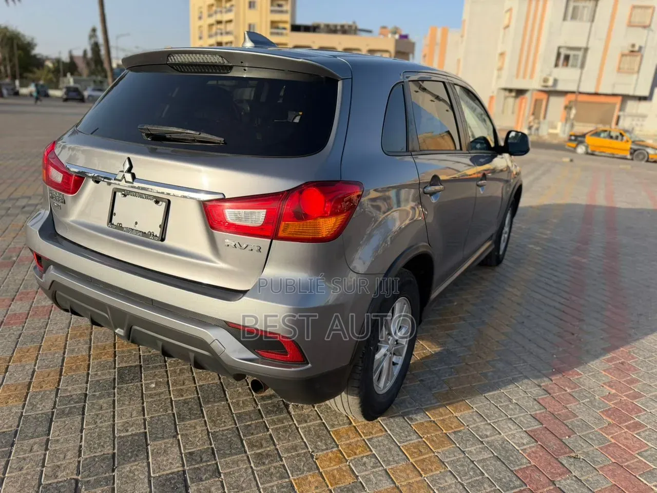 Mitsubishi RVR 2019 Gris