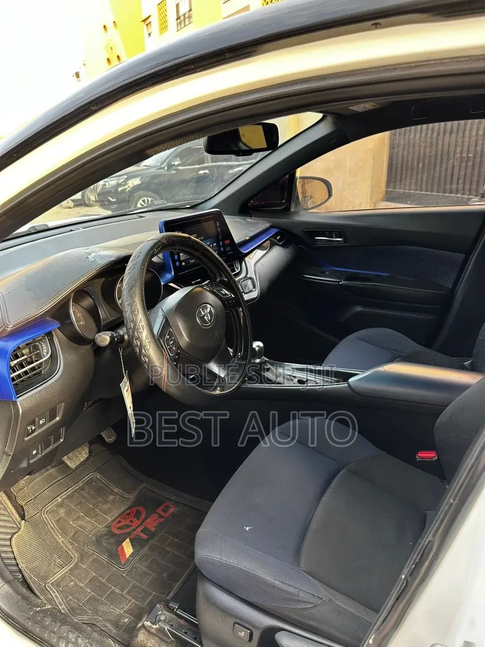Toyota C-HR 2017 Blanc