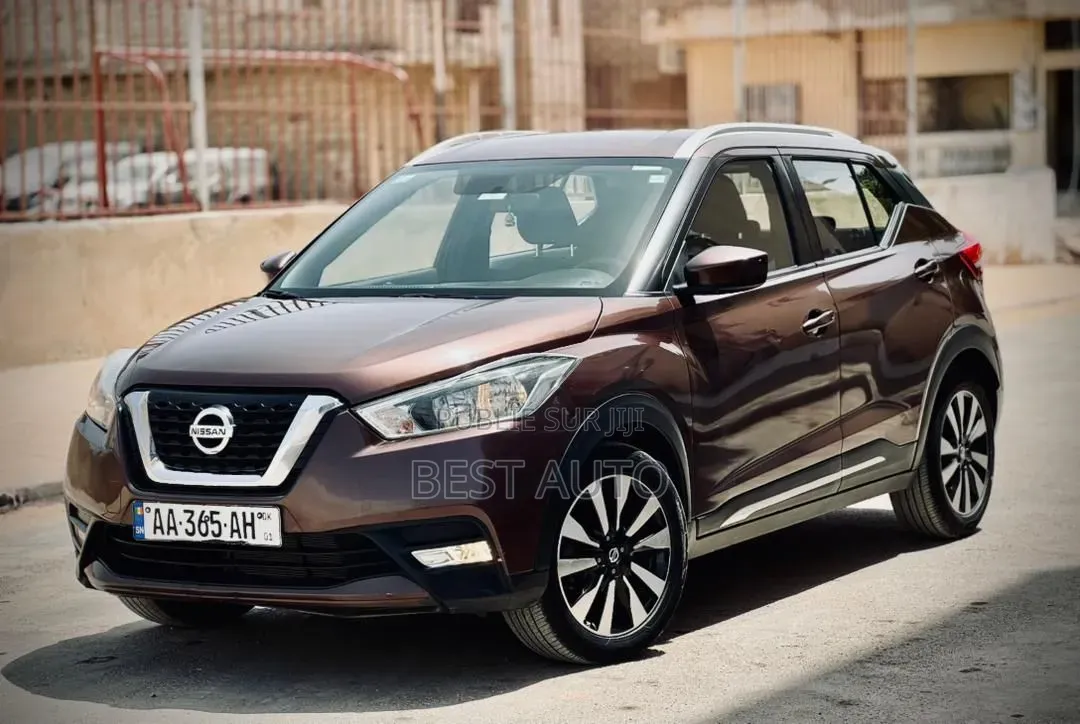Nissan Kicks 2019 Marron