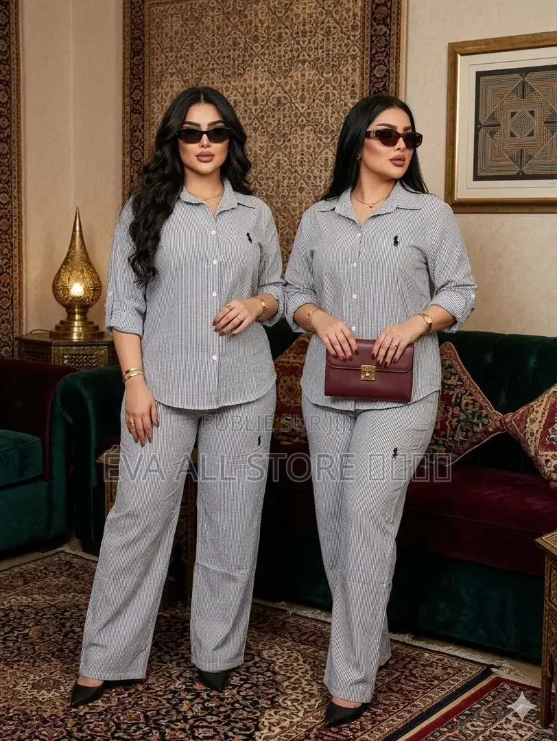 Vêtements De Femmes