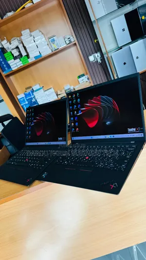 Nouveau Lenovo ThinkPad X1 Carbon 16GB Intel Core i7 SSD 512GB