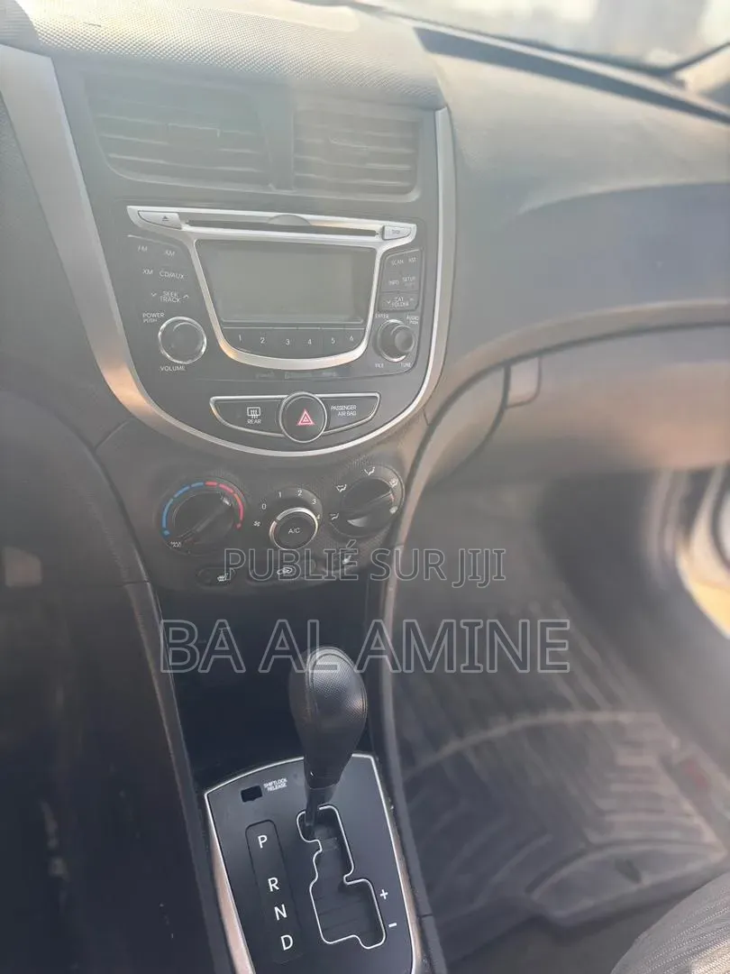 Hyundai Accent 2016 Blanc
