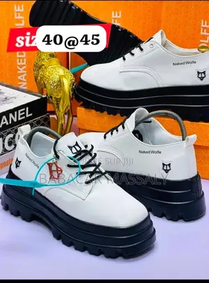 Chaussure Naked Wolf