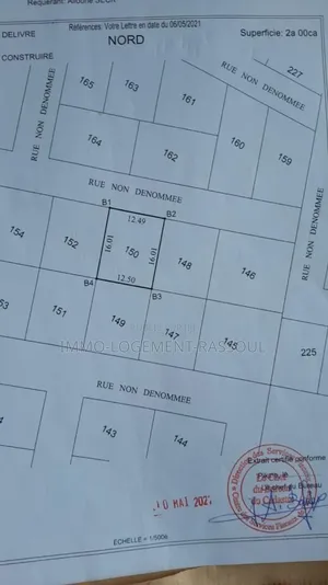 Terrain À Vendre Avec Un Fondation De R+4