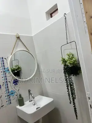 Meublé 1chbre Appartement dans Yoff à Louer