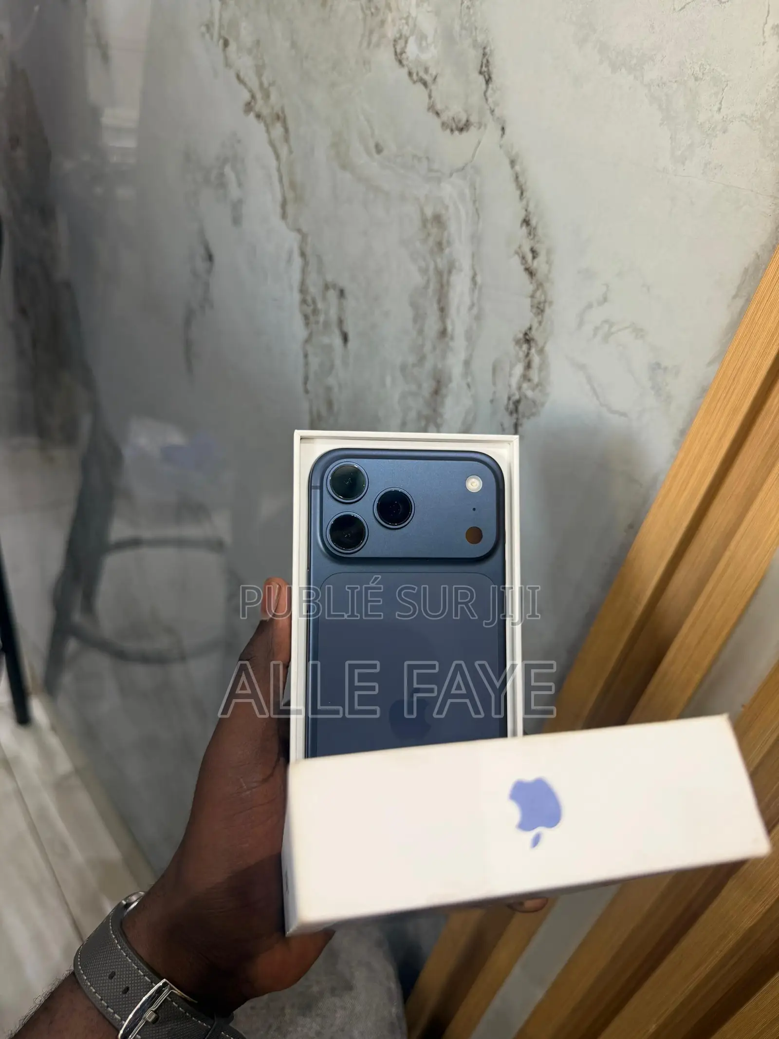 Nouveau Apple iPhone 17 Pro Max 256 GB Blanc