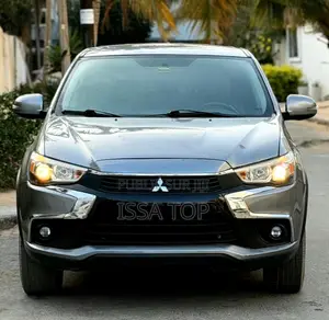 Mitsubishi RVR 2017 Gris