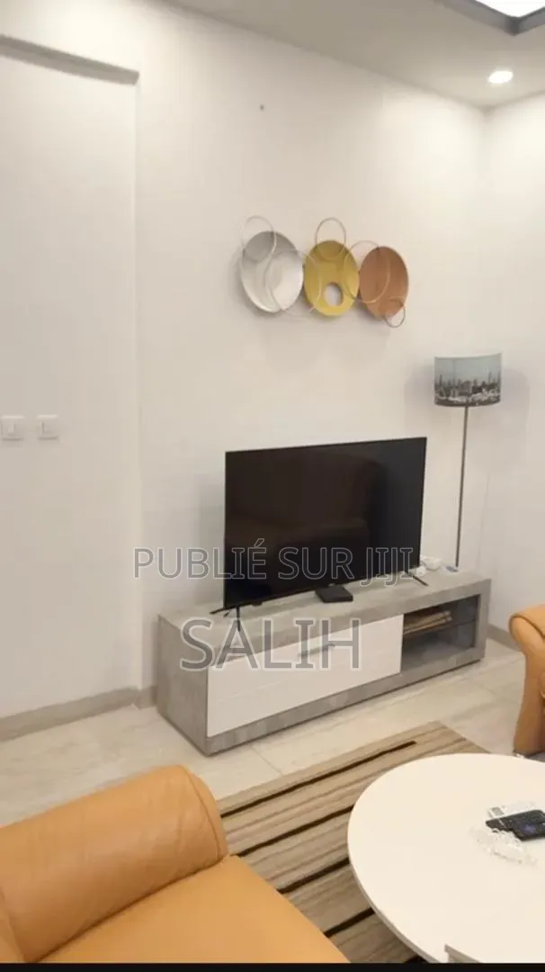 Meublé 1chbre Appartement dans Salih-Immo Et, Fann-Point E-Amitié