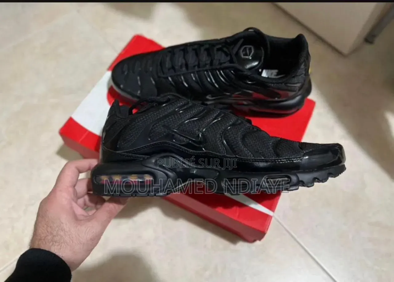 Chaussures Nike Tn