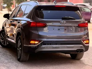 Hyundai Santa Fe 2020 Gris