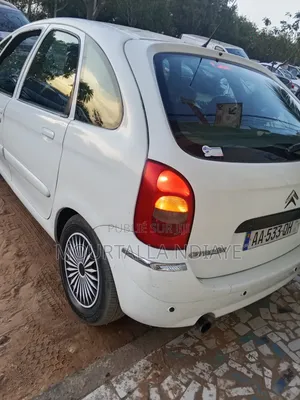 Citroen Xsara Picasso 2009 Blanc