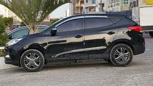 Hyundai Santa Fe GLS 4dr SUV (3.3L 6cyl 6A) 2014 Noir