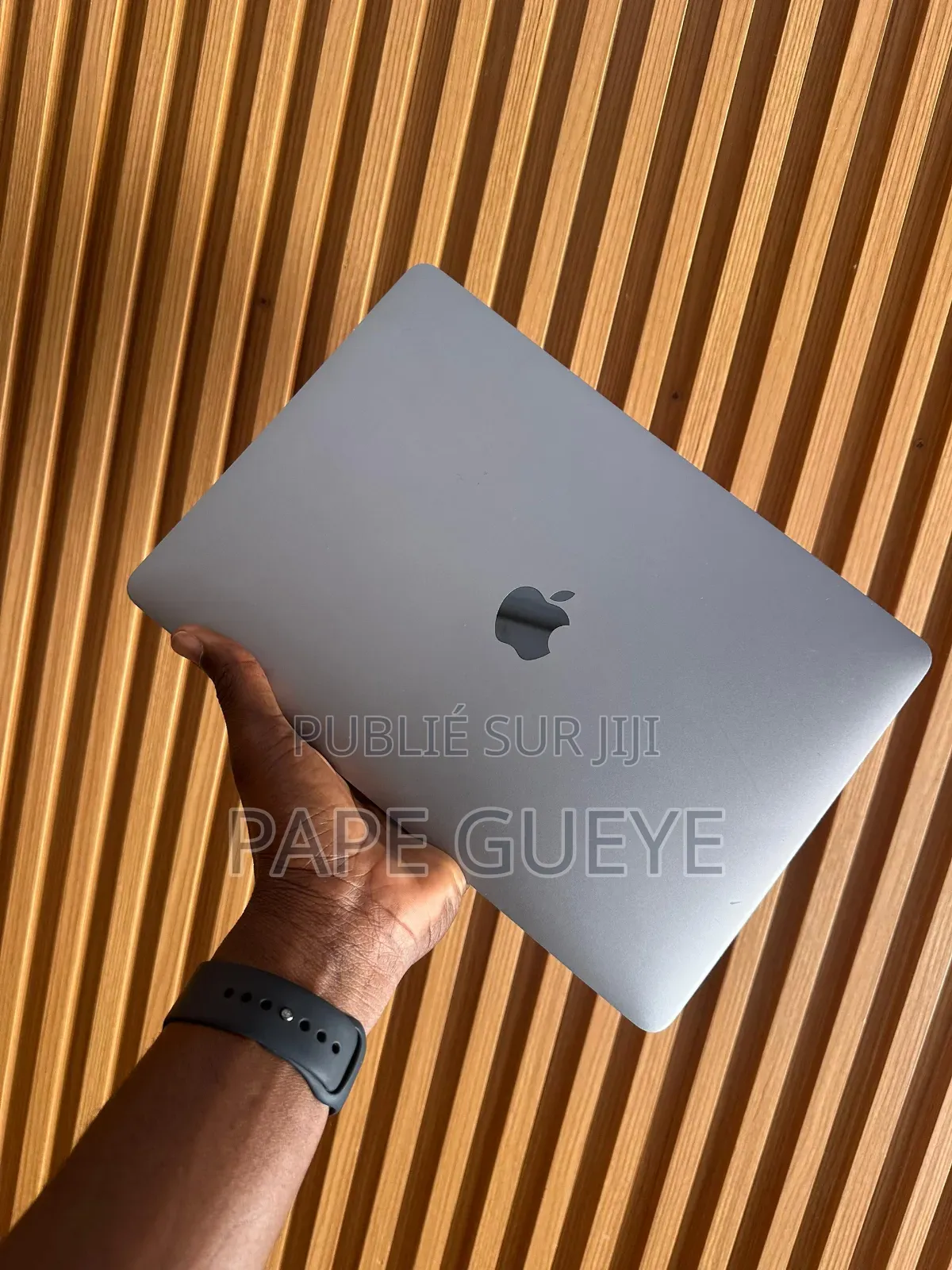 Ordinateur portable Apple MacBook 2018 8GB Intel Core i5 SSD 256GB