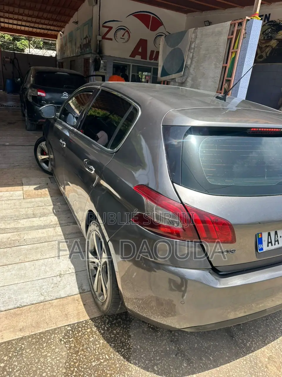 Peugeot 308 2016 Marron