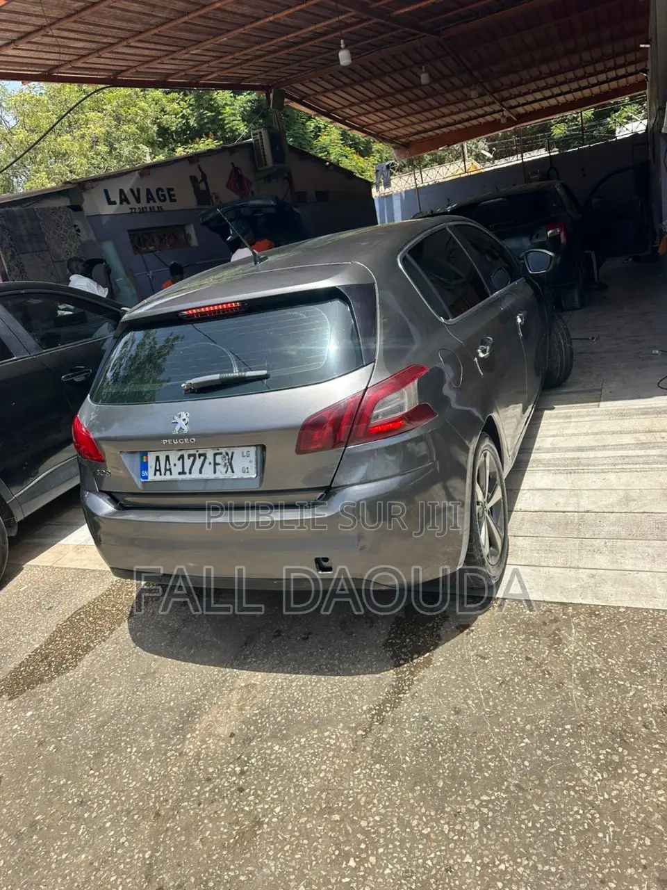 Peugeot 308 2016 Marron