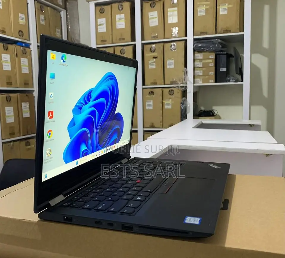 Lenovo ThinkPad Yoga 370 8GB Intel Core i7 SSD 256GB