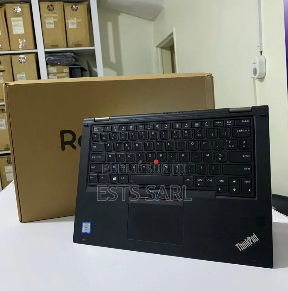 Lenovo ThinkPad Yoga 370 8GB Intel Core i7 SSD 256GB