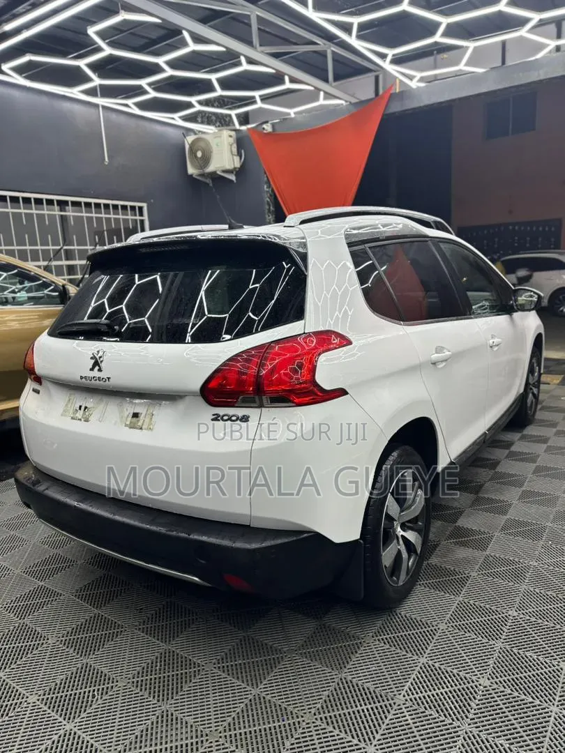 Peugeot 2008 2016 Blanc
