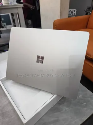 Nouveau Microsoft Surface Laptop 7 16GB Qualcomm Snapdragon X Plus SSD