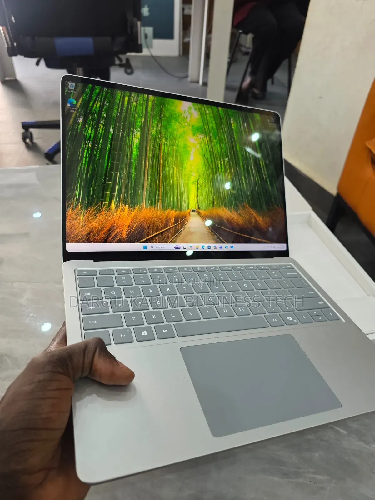 Nouveau Microsoft Surface Laptop 7 16GB Qualcomm Snapdragon X Plus SSD