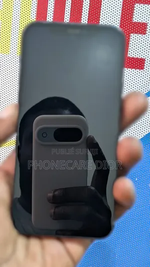 Nouveau Apple iPhone 12 64 GB Noir