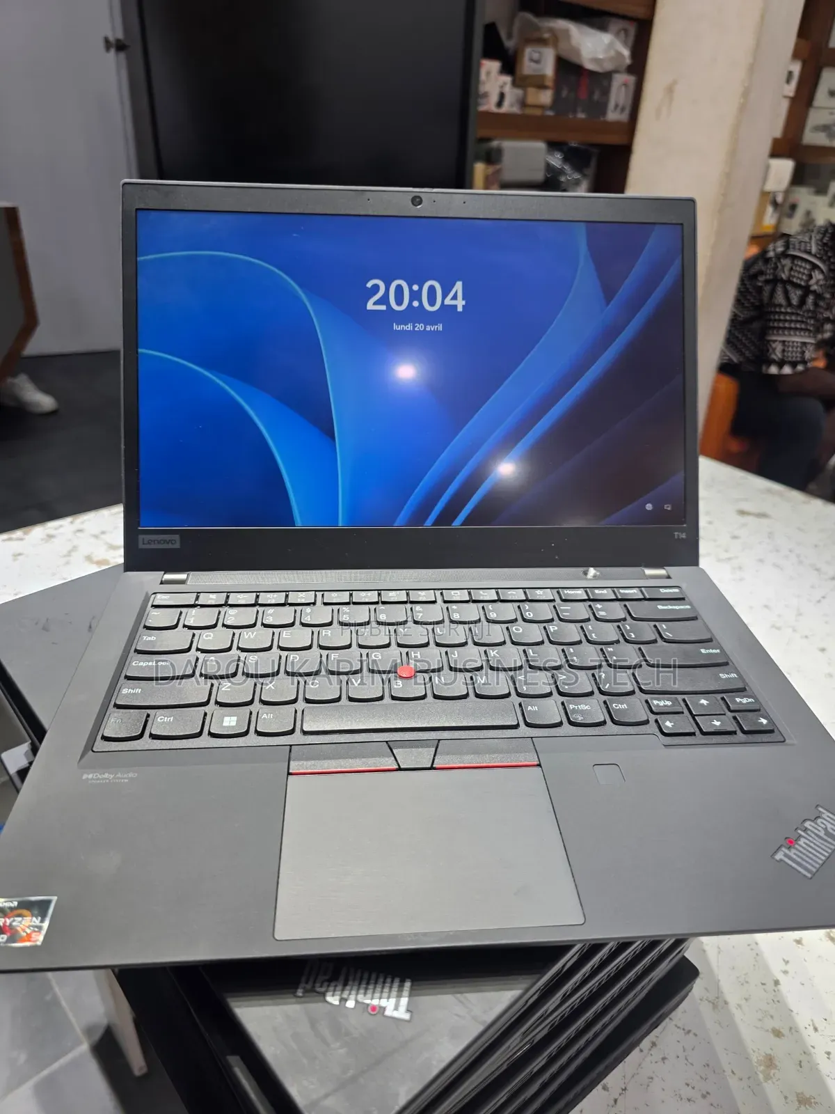 Nouveau Lenovo ThinkPad T14 16GB AMD Ryzen 5 SSD 512GB