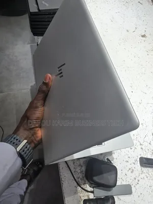 Nouveau HP EliteBook 745 G6 8GB AMD Ryzen 5 SSD 256GB