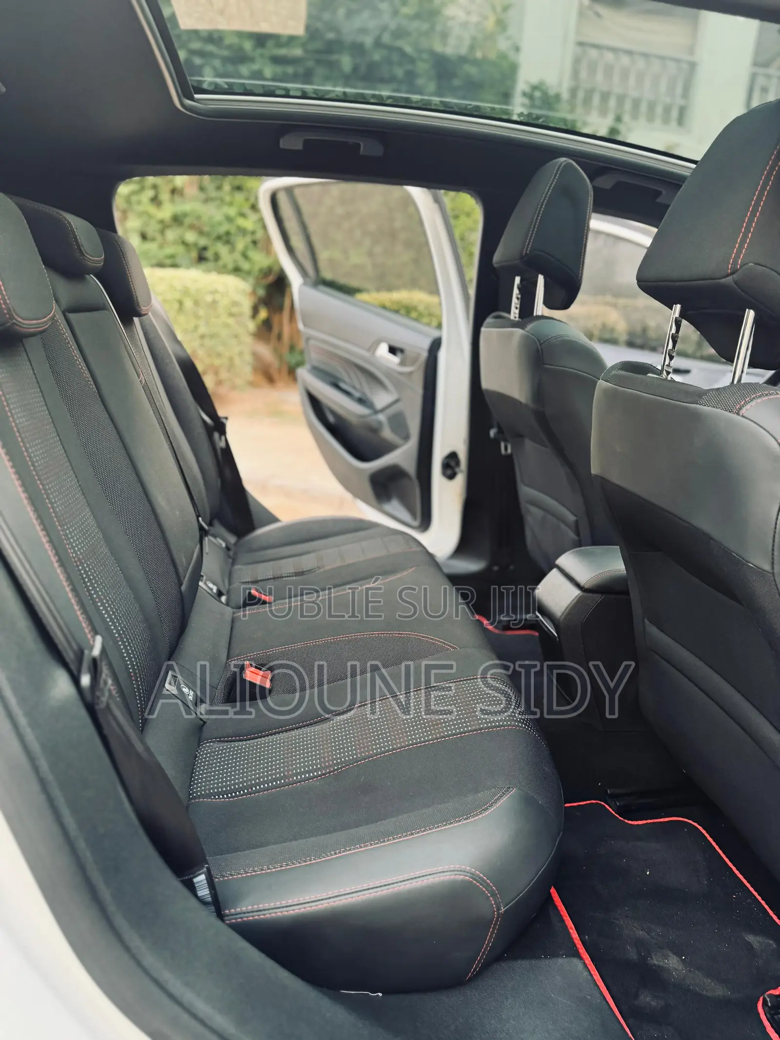 Peugeot 308 2019 Blanc