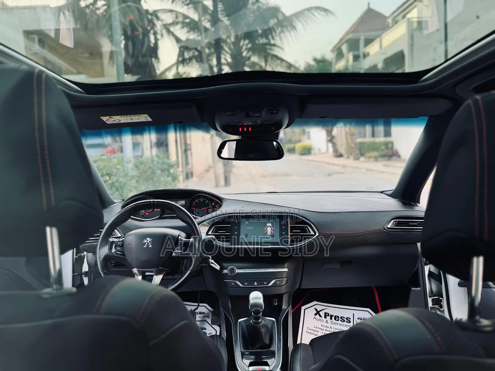 Peugeot 308 2019 Blanc